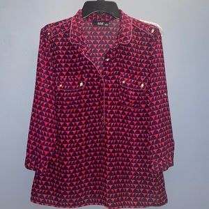 a.n.a Blouse Size L Short Roll Tab Sleeve Red/Purple 4 Top Gold Buttons Poly